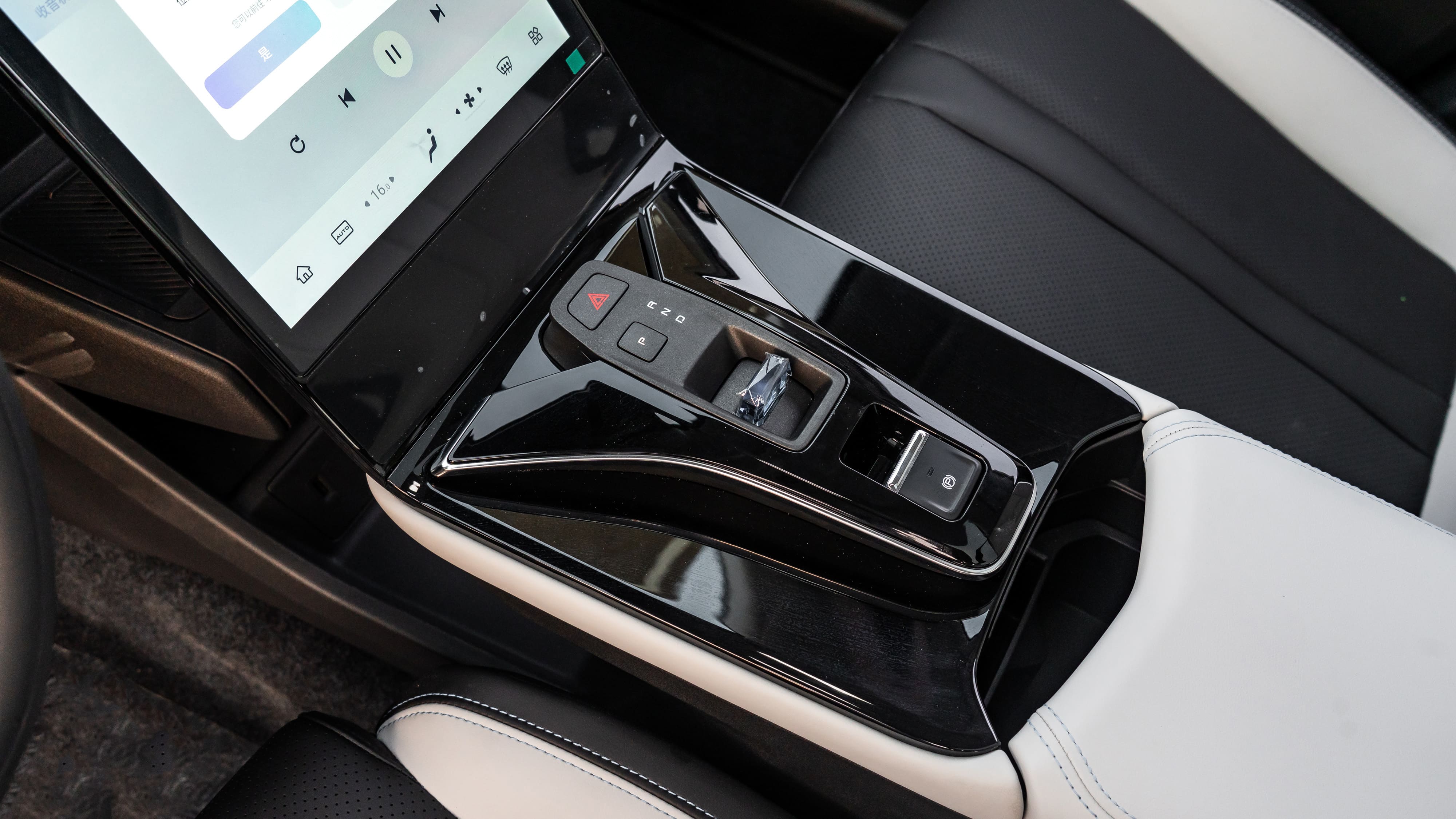 2026 | DONGFENG MAGE E3 1.5T SUV FWD