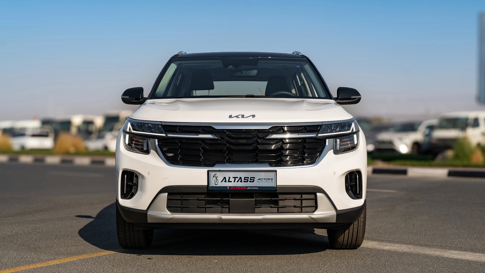 2026 | KIA SELTOS 1.5L IVT LUXURY EDITION + BLACK ROOF + ELECTRIC SEAT