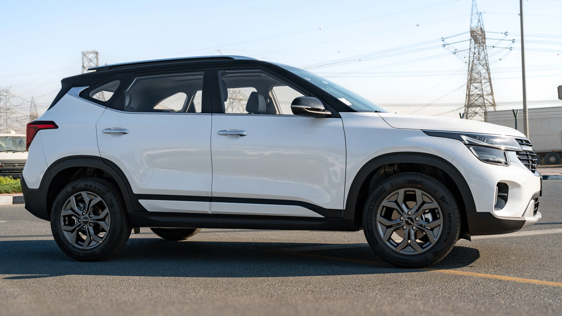 2026 | KIA SELTOS 1.5L IVT LUXURY EDITION + BLACK ROOF + ELECTRIC SEAT