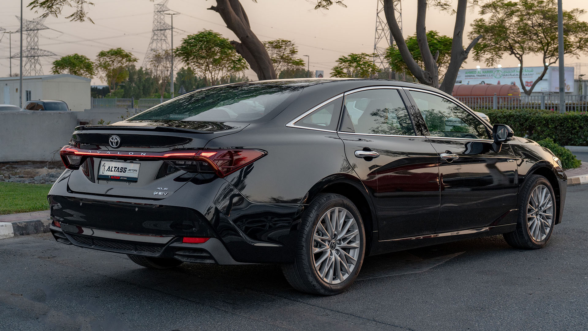 2026 | Toyota Avalon Hybrid 2.5L XLE Premium Edition